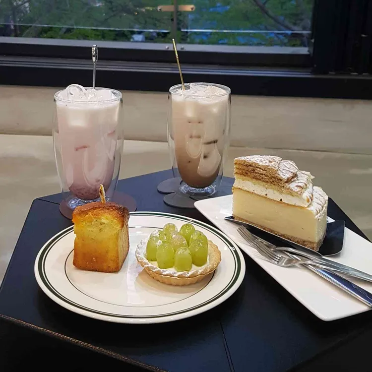마들렛먼로 대표 사진