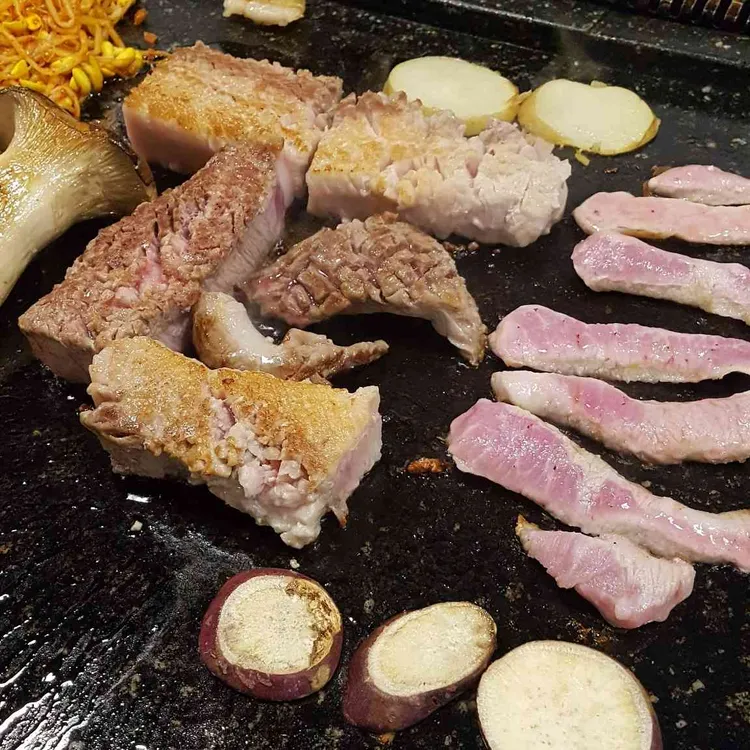 석꾼 대표 사진
