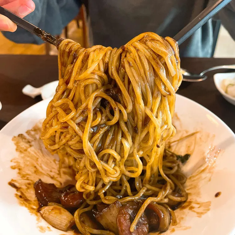 동보성 대표 사진