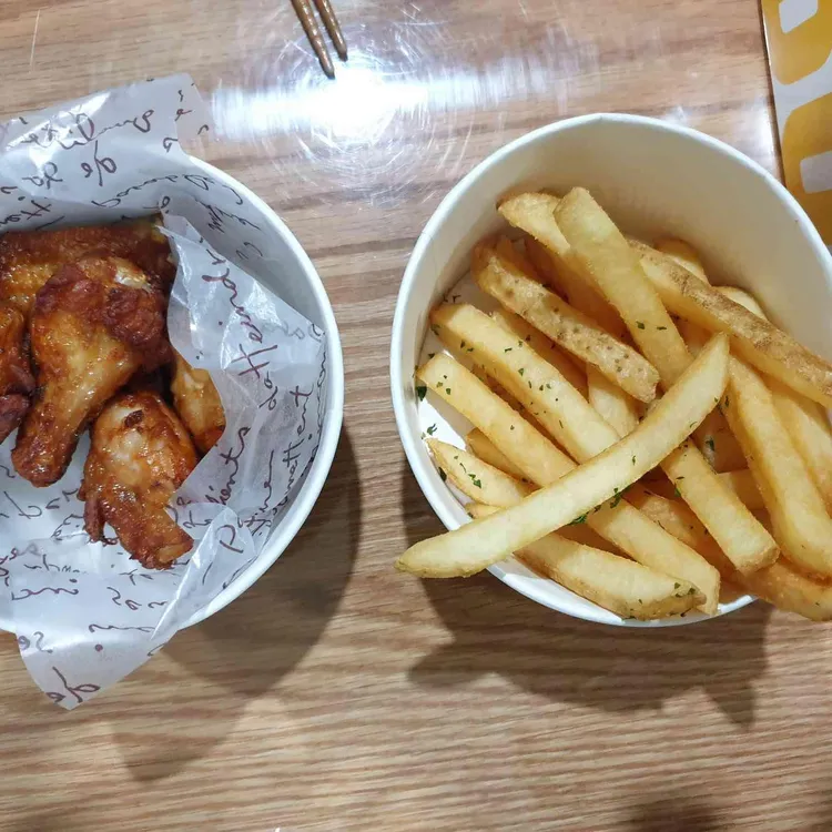 버거앤프라이즈 대표 사진