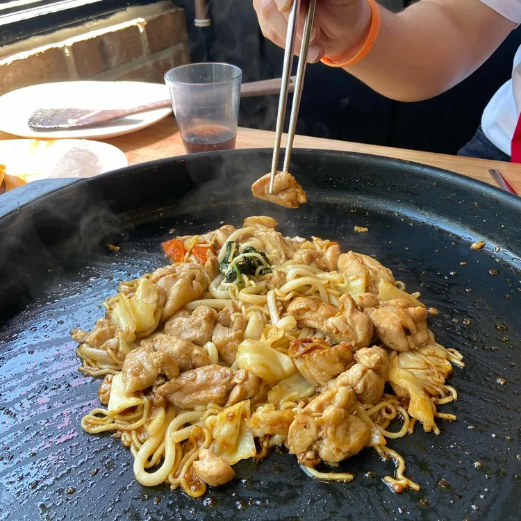 유가네닭갈비 대표 사진