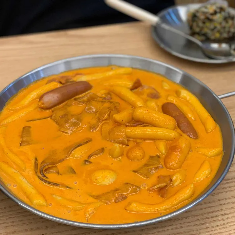 태리로제떡볶이&닭강정 대표 사진