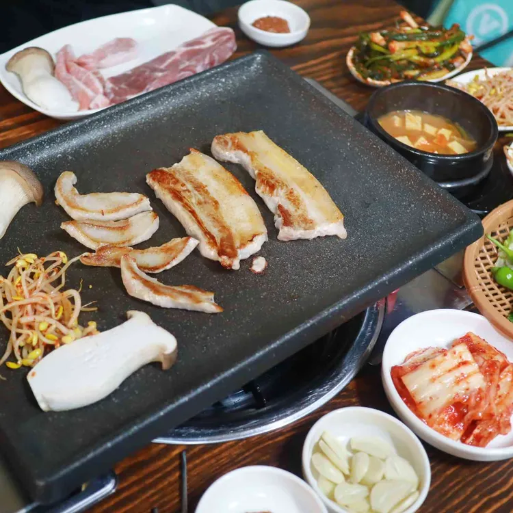 뚱땡이생삼겹 대표 사진