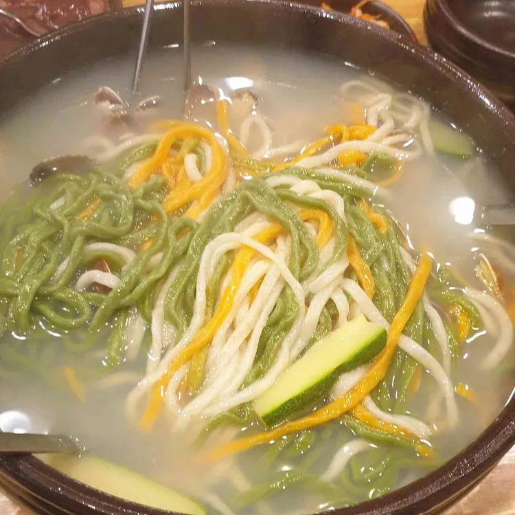 밀밭칼국수 대표 사진