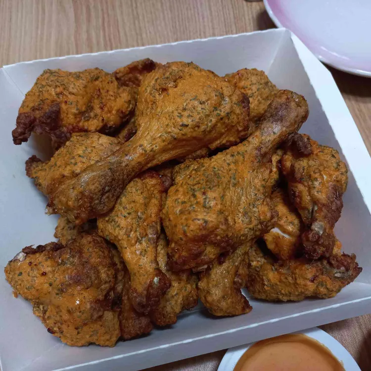 굽네치킨 대표 사진