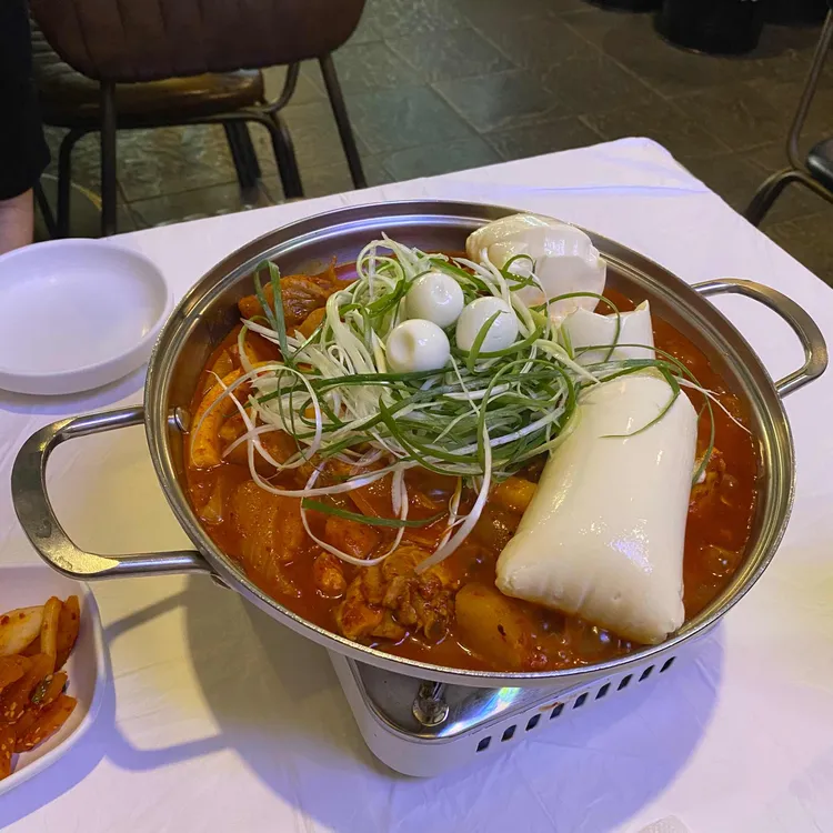 춘이네닭도리탕 대표 사진