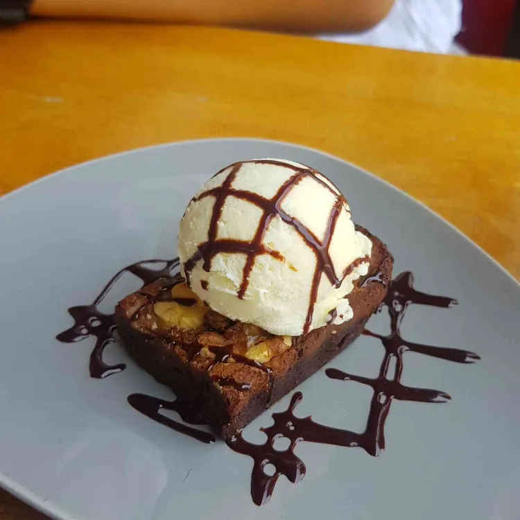 커피브라운 대표 사진