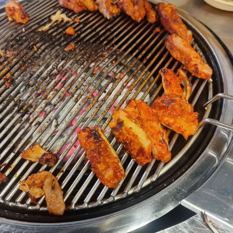 춘천숯불닭갈비 대표 사진