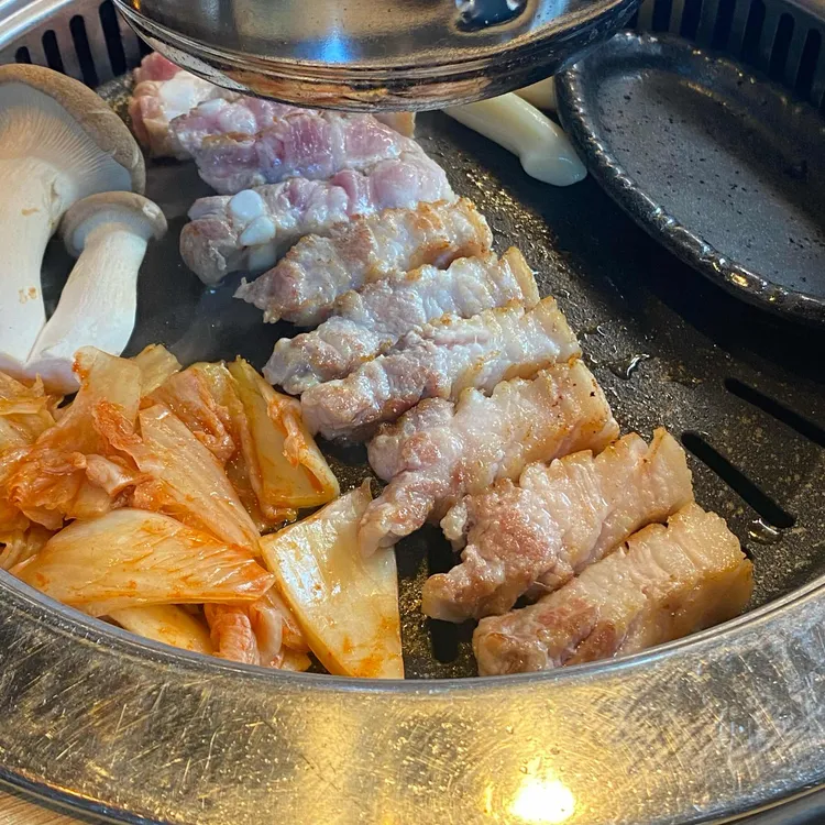 육일관: 고기 전문 레스토랑 - AI 딩코의 맛집 공략