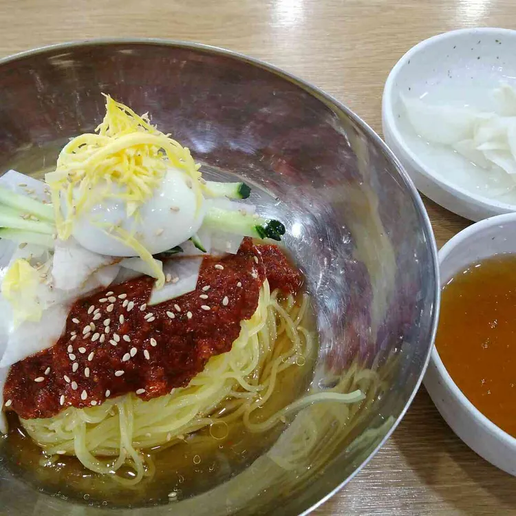 부산24시순대돼지국밥밀면 대표 사진