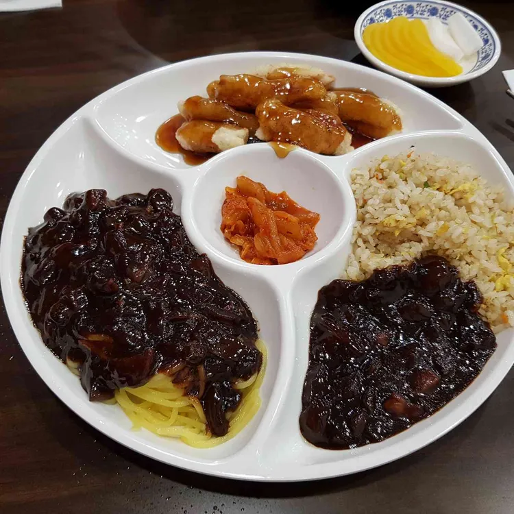 우미관 대표 사진