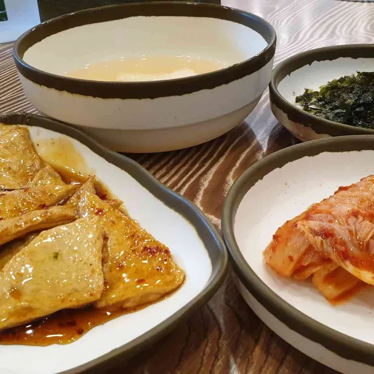 의정부 부대찌개 & 배부른 생오리 대표 사진