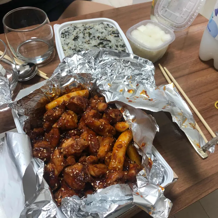 지코바치킨 대표 사진