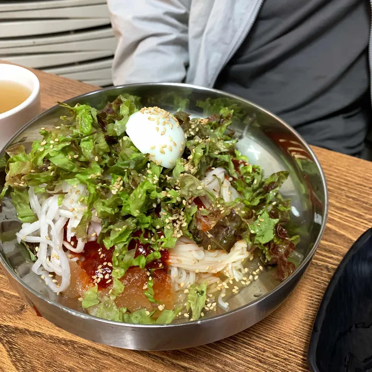 잔칫집 대표 사진