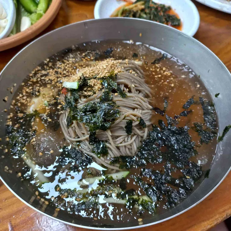 동해막국수 대표 사진