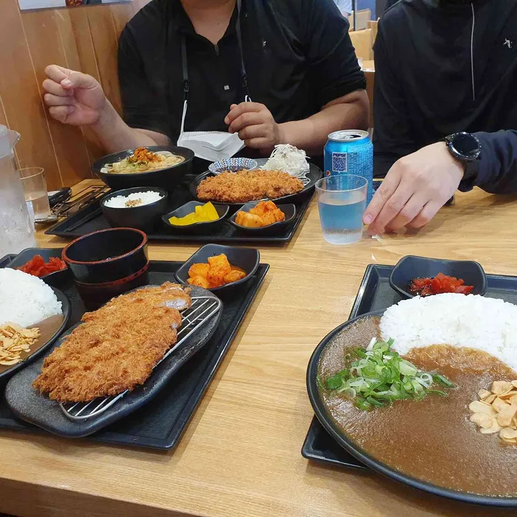 아비꼬 대표 사진