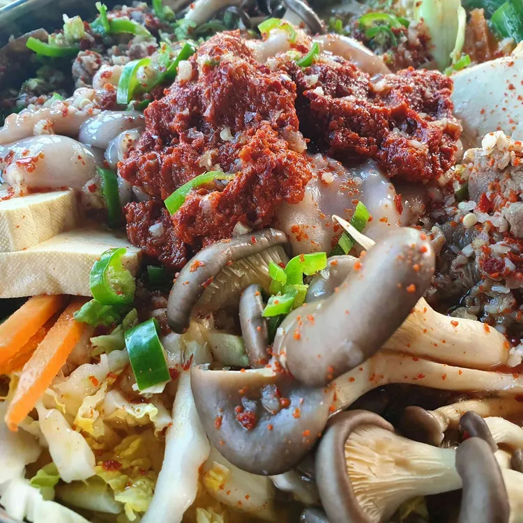 마레정원, 괴정동 전골집 맛집 리뷰 - AI 딩코의 맛집 공략
