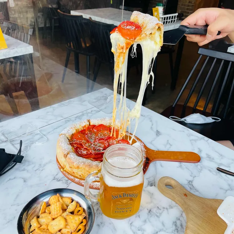 맥주를구한피자  대표 사진