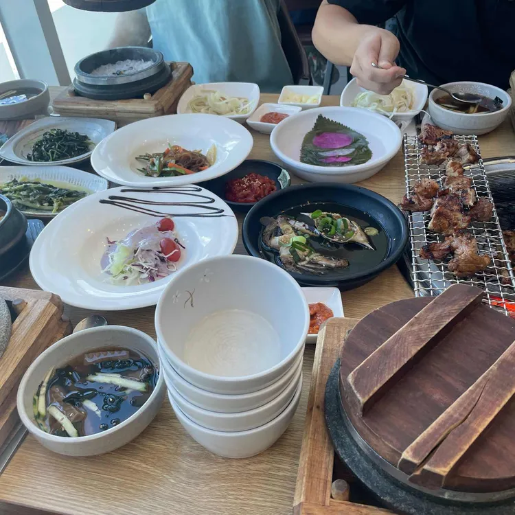 들풀이동갈비앤메밀막국수 대표 사진