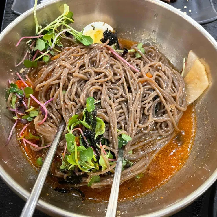 반궁 대표 사진