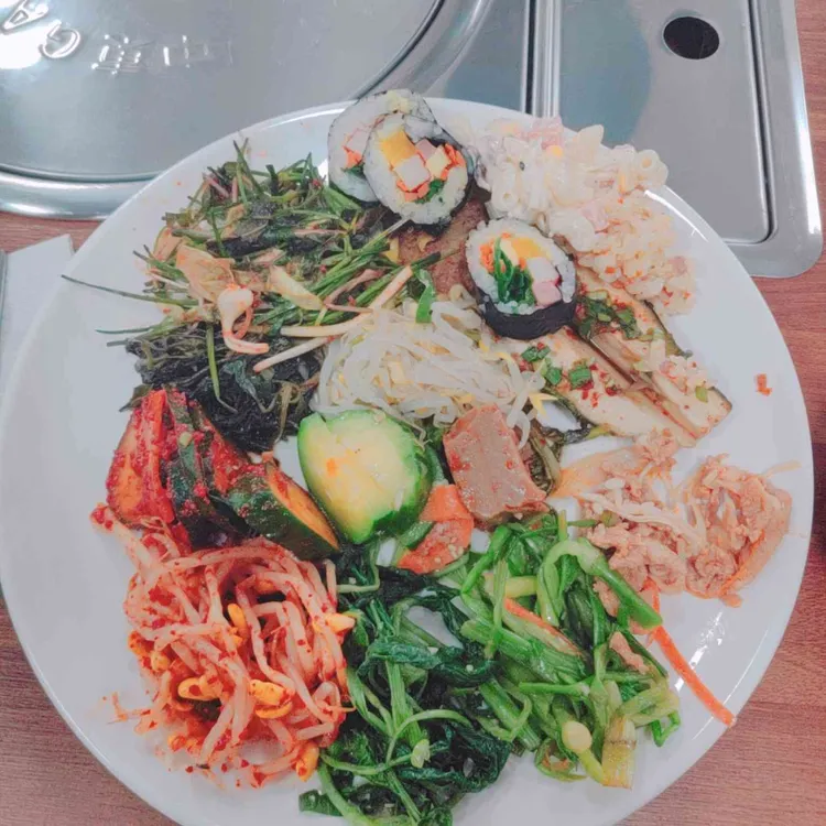 진수성찬 대표 사진