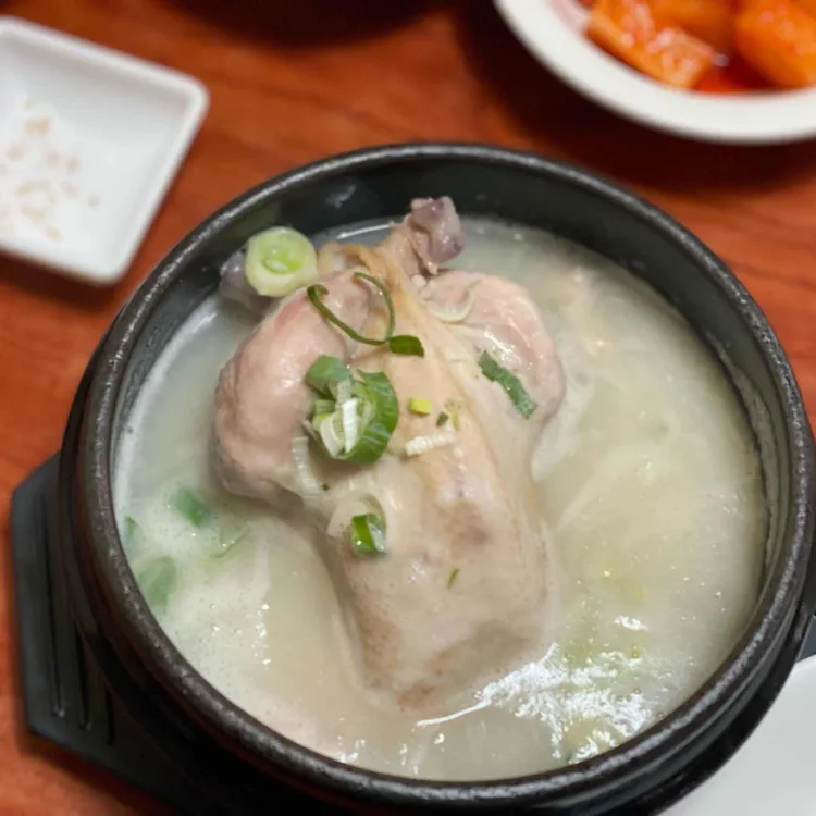 충남삼계탕 대표 사진