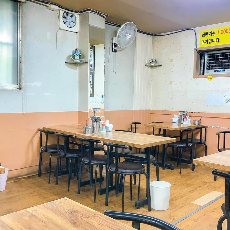 이삭홍두깨손칼국수 대표 사진