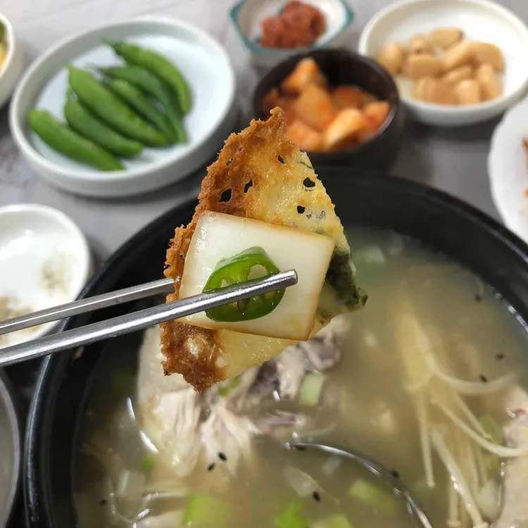 큰집삼계탕 대표 사진