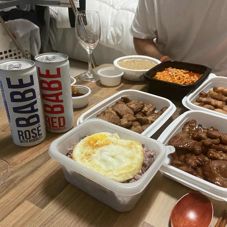 고기극찬 대표 사진