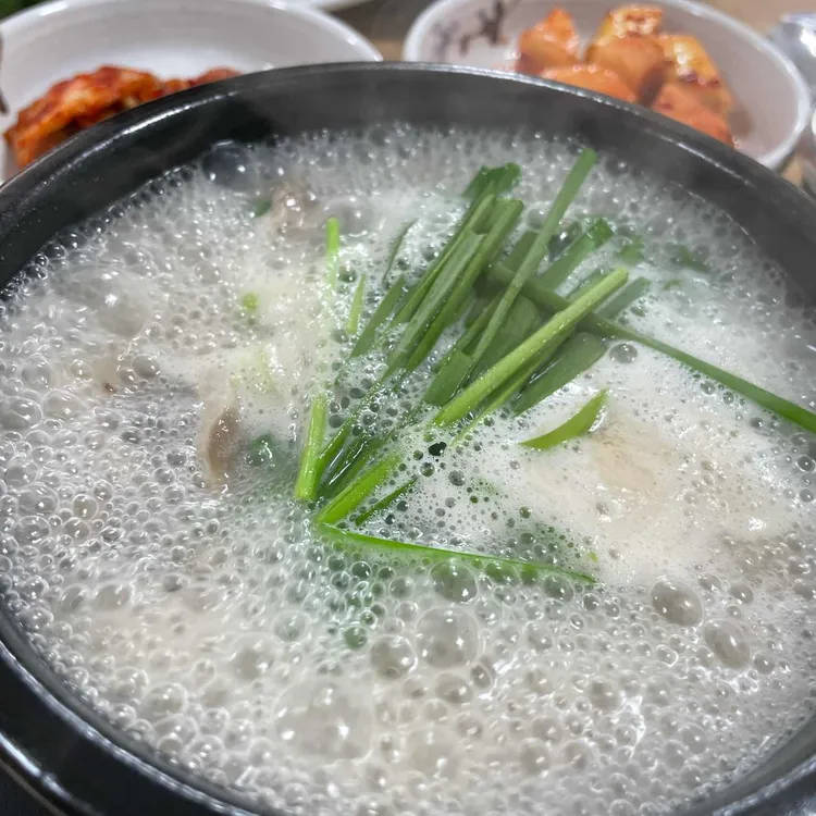수육주는순대국 대표 사진