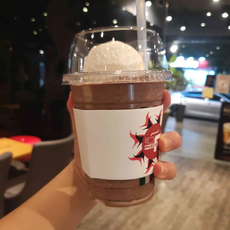 파스쿠찌 대표 사진