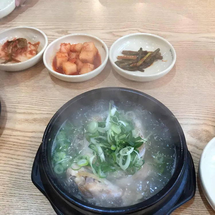 토정삼계탕 대표 사진