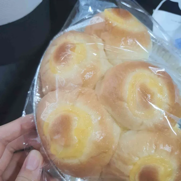 제이와이 베이커리 대표 사진