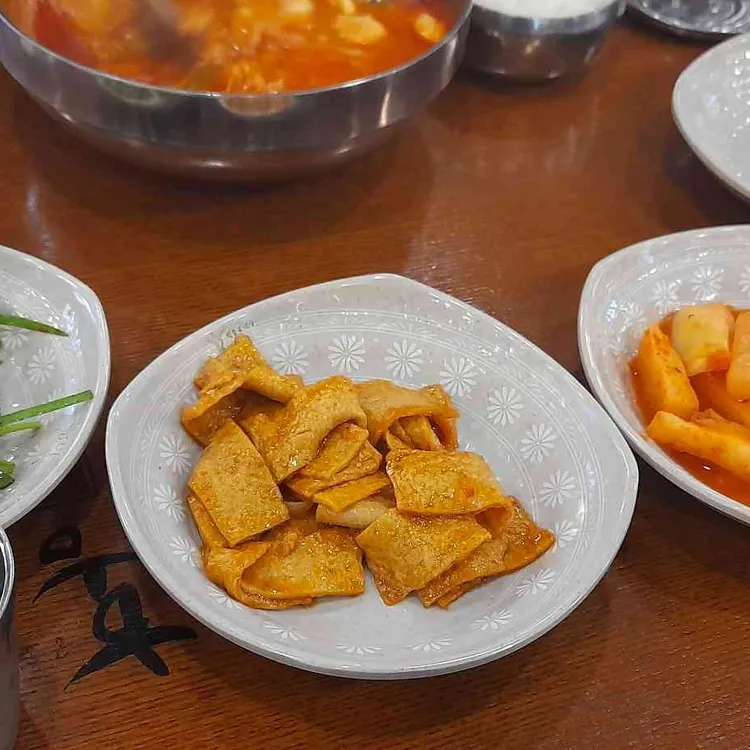 홍익 궁중 전통육개장 대표 사진