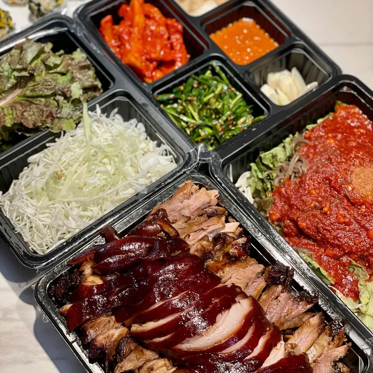 정성오향족발 대표 사진