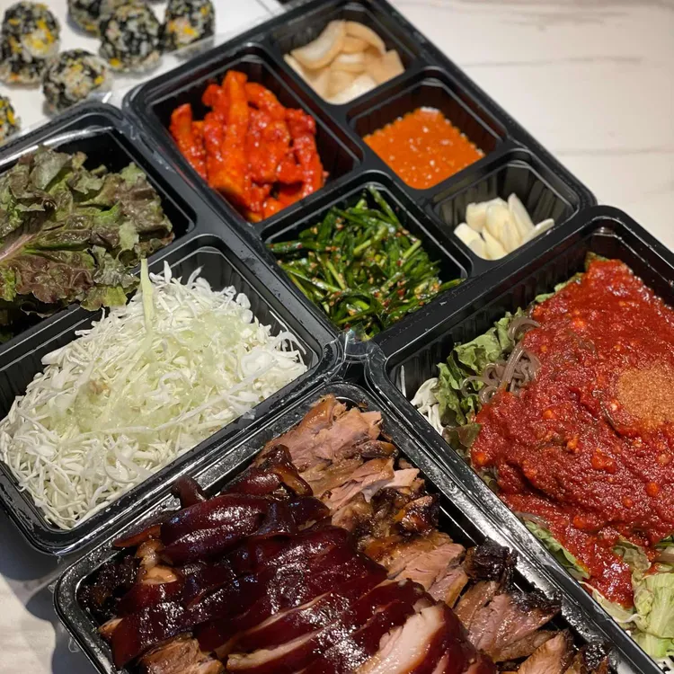 정성오향족발 대표 사진