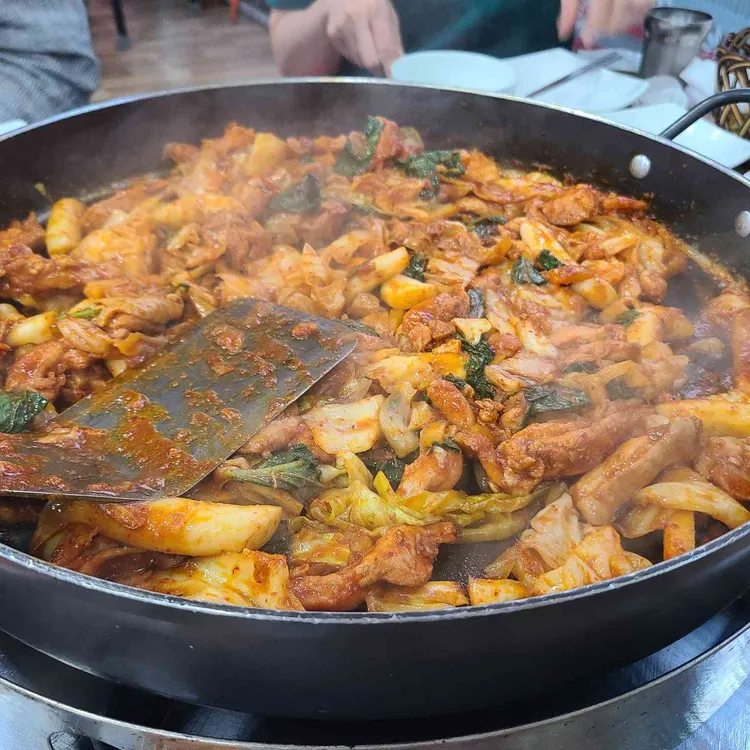 정통춘천닭갈비 송촌점 사진 2