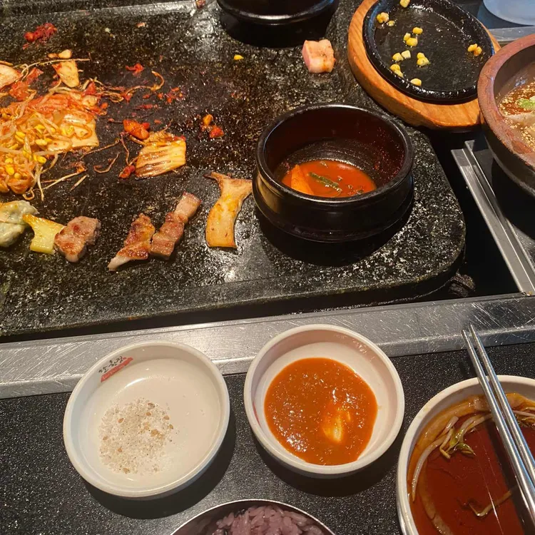 THE 한점 대표 사진