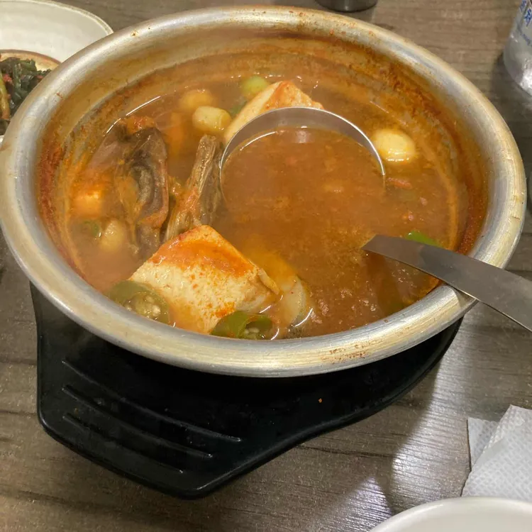 어머니와고등어 대표 사진