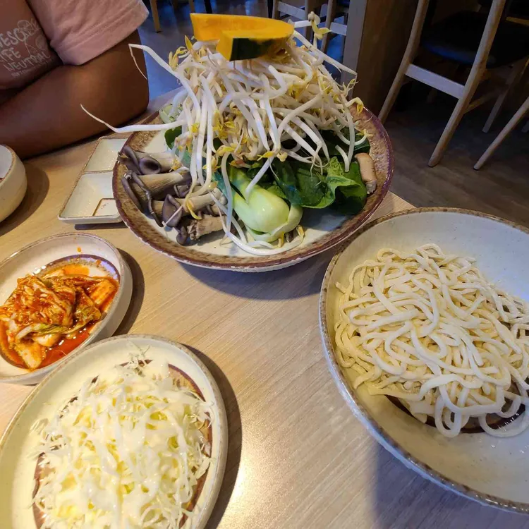 동촌샤브샤브 대표 사진