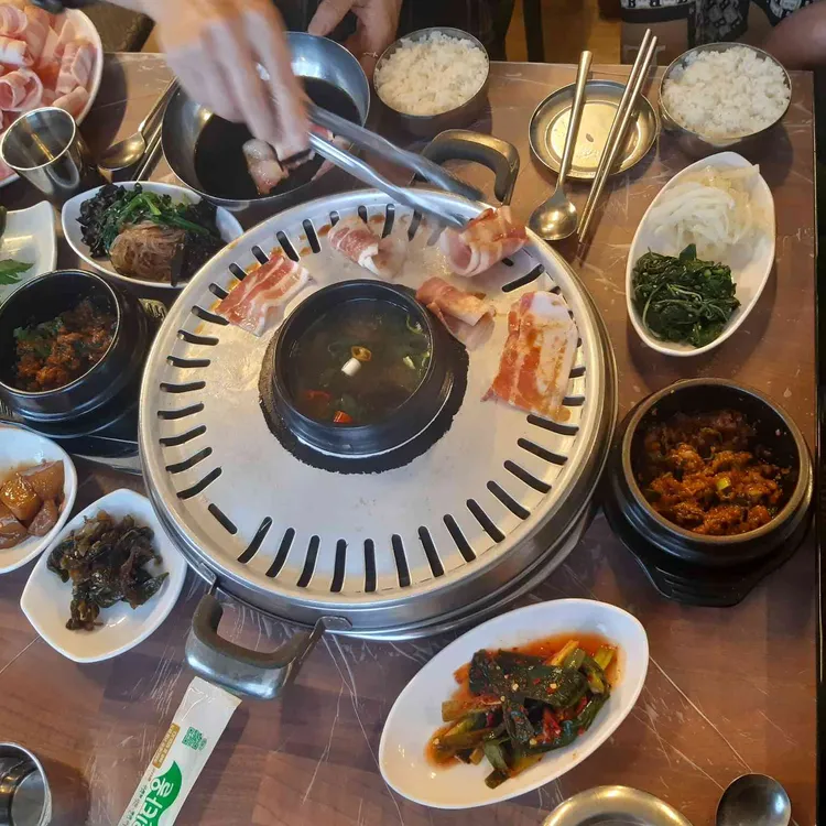 우렁각시쌈밥 대표 사진