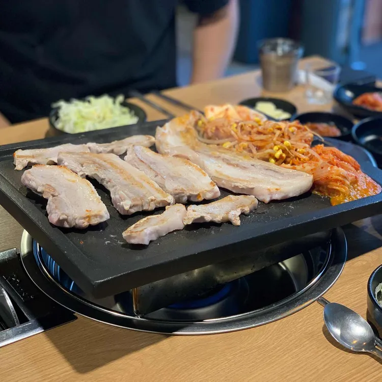 돼지한마리 대표 사진