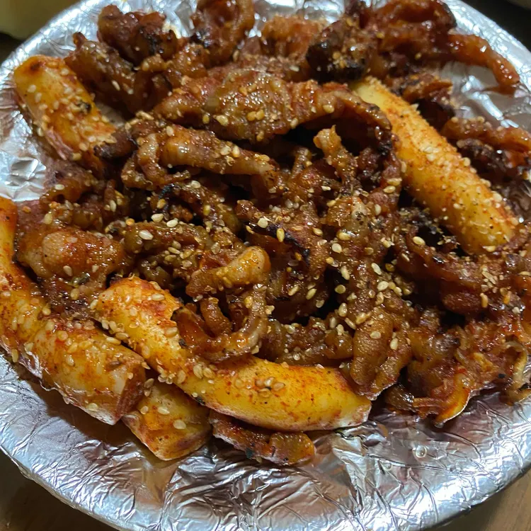 성식이네매운닭발 대표 사진