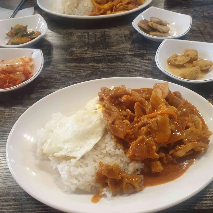 수원성대 테마별 맛집 추천 - 다이닝코드, 빅데이터 맛집검색