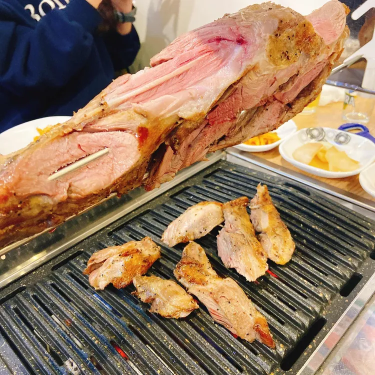 딩호양육관 대표 사진