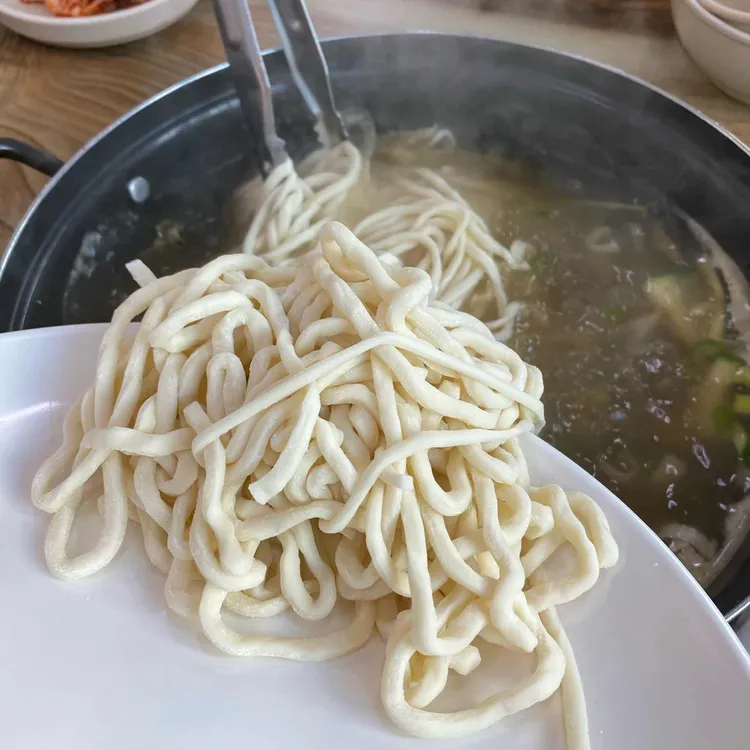송정희칼국수 대표 사진