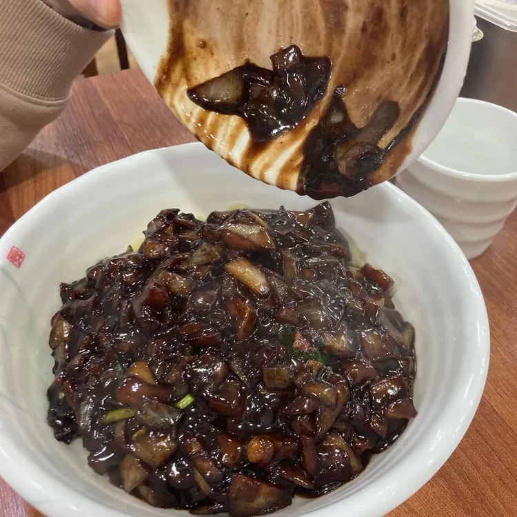 수타큰손짜장 대표 사진