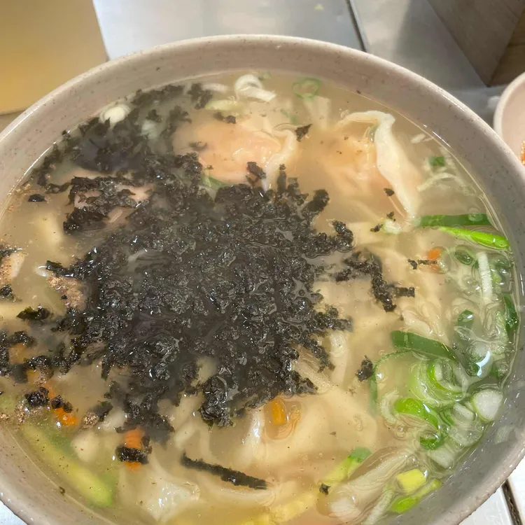 강원도 원조 손칼국수 맛집 리뷰 - AI 딩코의 맛집 공략