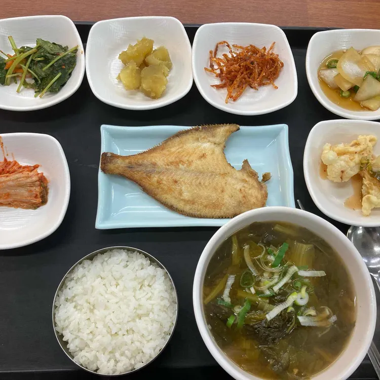 까치식당 대표 사진