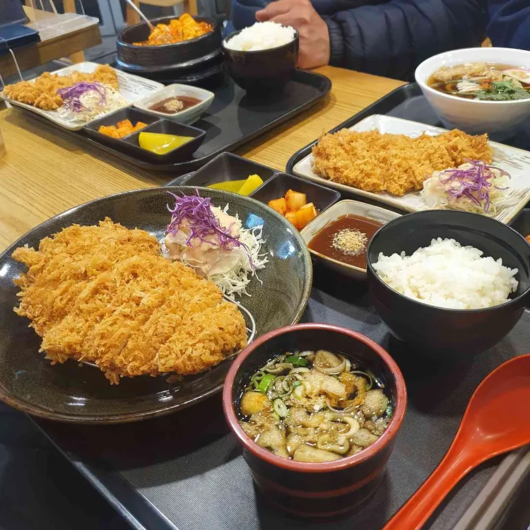 가츠몽 대표 사진